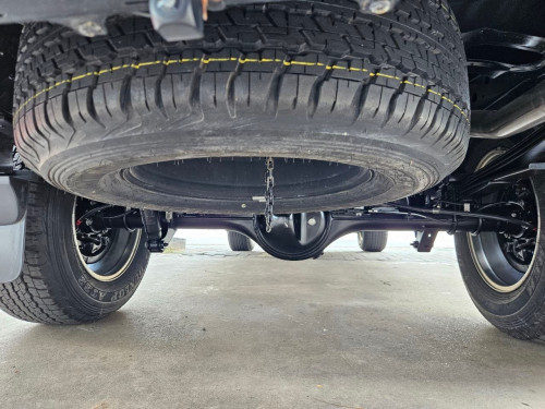 ម្ចាស់ដេីមថ្មីខ្លាំង Mazada thunder Full option 3.2L 2021  មហាថ្មីខ្លាំង