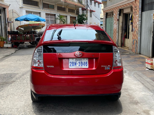 ឡានលក់ Prius 06 h full ឡានថ្មីស្អាត
