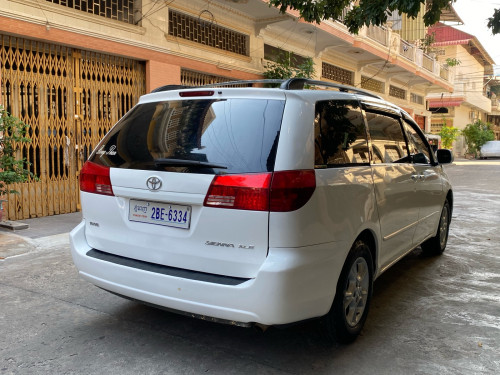 ឡានលក់SIENNA ឆ្នាំ04 XLE ប៉ុង1 ឡានស្អាត