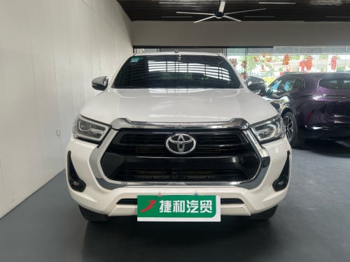 🩵Toyota hilux revo 2025 ឡានស្លាកលេខ