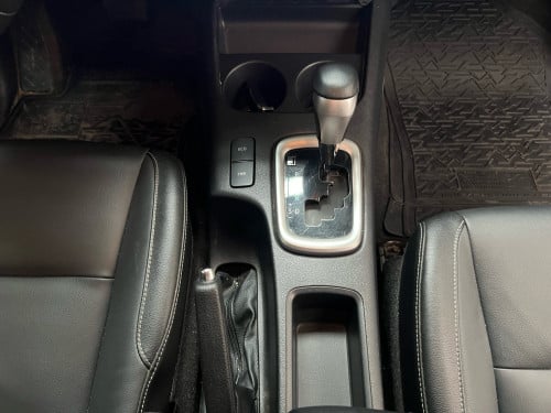 🩵Toyota hilux revo 2025 ឡានស្លាកលេខ