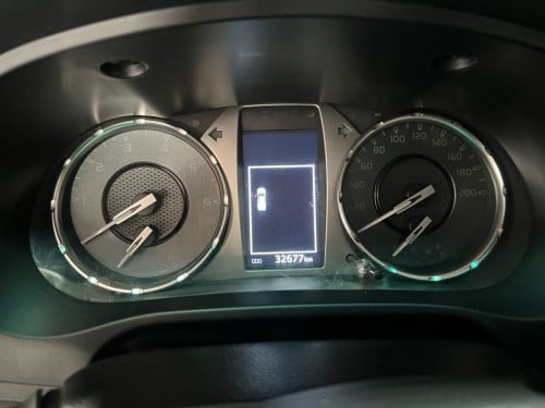 🩵Toyota hilux revo 2025 ឡានស្លាកលេខ