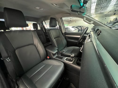 🩵Toyota hilux revo 2025 ឡានស្លាកលេខ