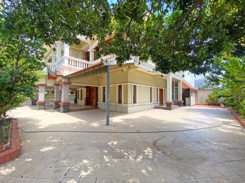 🏘 វីឡាឃ្វីន​ (Queen) ក្នុងបុរី វីឡាទួលសង្កែ ត្រូវការលក់បន្ទាន់ខ្លាំង