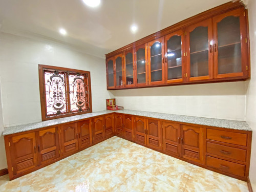 🏘 វីឡាឃ្វីន​ (Queen) ក្នុងបុរី វីឡាទួលសង្កែ ត្រូវការលក់បន្ទាន់ខ្លាំង