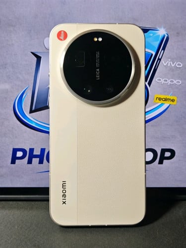 📱Xiaomi 17 Ultra by Leica / China  💾RAM16G+16G / Storage512G✅នៅស្អាត98.5%👉មានថែមឆ្នាំងសាក120W+ខេស