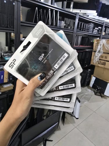 🔥 SSD Silicon Power 4TB SATA III (ទំនិញថ្មីប្រអប់)!! 🔥