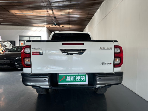 🚗Toyota ឡានស្លាក សរ ទឹកថ្នាំសុីនតែម្តង