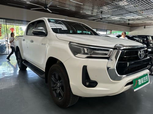 🚗Toyota ឡានស្លាក សរ ទឹកថ្នាំសុីនតែម្តង