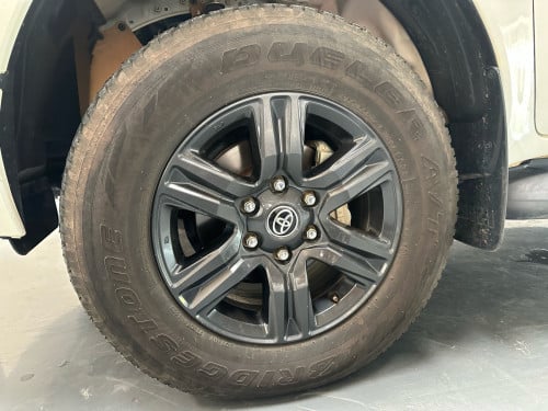 🚗Toyota ឡានស្លាក សរ ទឹកថ្នាំសុីនតែម្តង