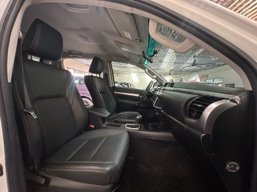 🚗Toyota ឡានស្លាក សរ ទឹកថ្នាំសុីនតែម្តង