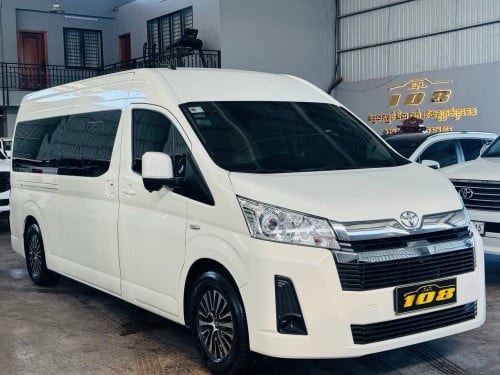 🚗TOYOTA HIACE ViP ឆ្នាំ 2025 ( លេខអូតូ)👉ធានាឡានមិនមានបុកប៉ះ ទឹកថ្នាំហ្សុីនមួយជុំ👉