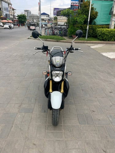 015 កាតគ្រីម៉ាស៊ីនតាន់