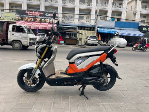 015 កាតគ្រីម៉ាស៊ីនតាន់