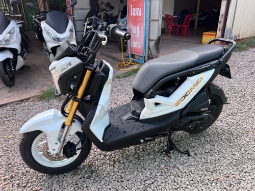 1190$ZOOMERX 2020 110CC have tax