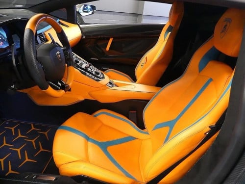 2020 Lamborghini Aventador SVJ Roadster