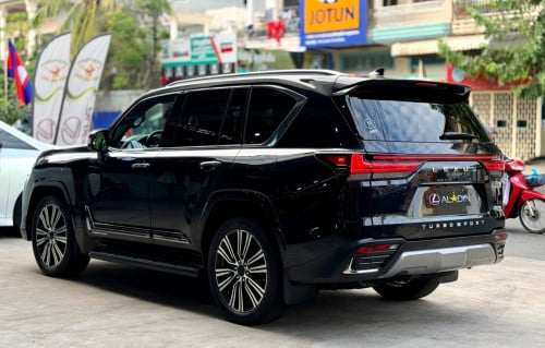 2022 Lx 600 Turbo sport arab