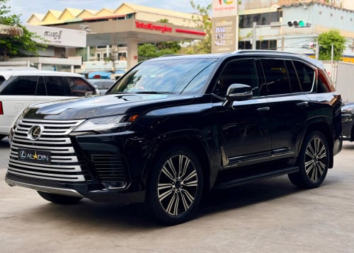 2022 Lx 600 Turbo sport arab