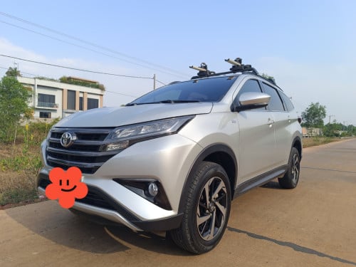 2023 Toyota Rush (Silver)