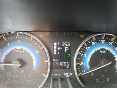 2023 Toyota Rush (Silver)