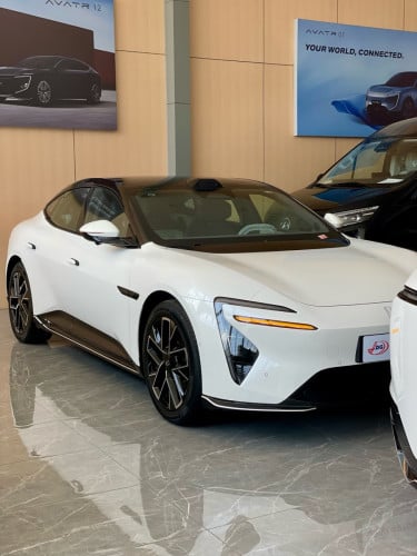 2025 New AVATR 06 Max EV 650km អគ្គិសនីសុទ្ធ ថ្មីក្នុងស្តុក