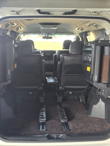 ALPHARD_2014