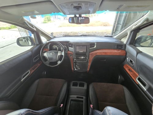 ALPHARD_2014
