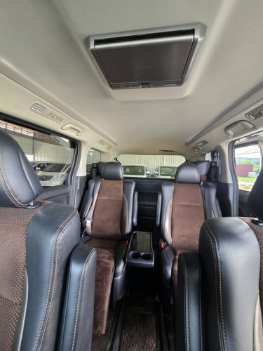 ALPHARD_2014