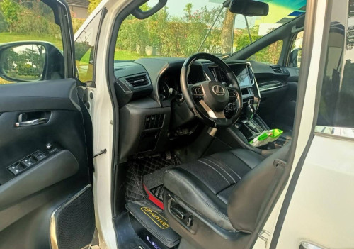 alphard Up LM350 ឆ្នាំ 2015 បើកដំបូល២តង់ ទ្វារអូតូ៣ V4 សាំង