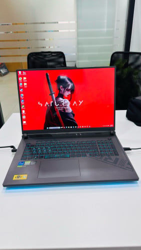 ASUS G814 18inch or វៃដូរ 26ultra