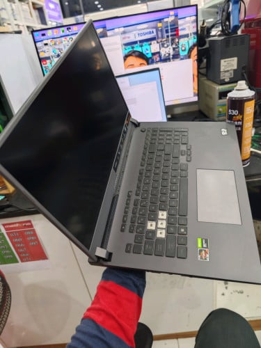 ASUS ROGStrixG713IH.2022CPU.AMD Ryzen 7.4800H