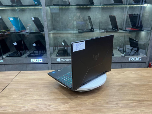 Asus Tuf gaming F15 FX506 (Gaming&Design)