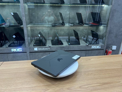 Asus Tuf gaming F15 FX506 (Gaming&Design)