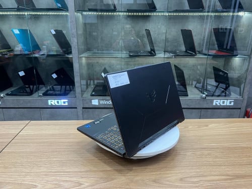 Asus Tuf gaming F15 FX506 (Gaming&Design)