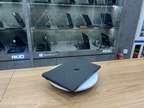 Asus Tuf gaming F15 FX506 (Gaming&Design)