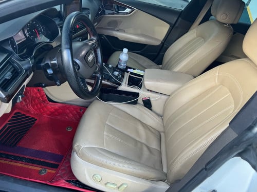 Audi A7 2012