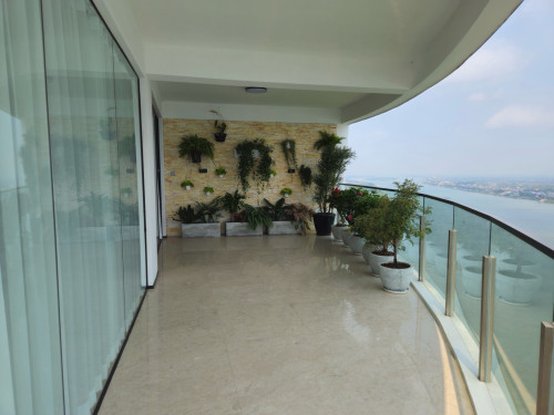 Biggest Sky villa
