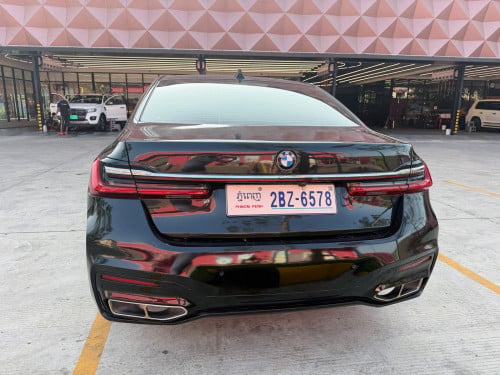 BMW 740Li M Package