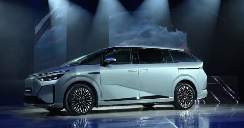 Brand New 2026 EV- Xpeng X9