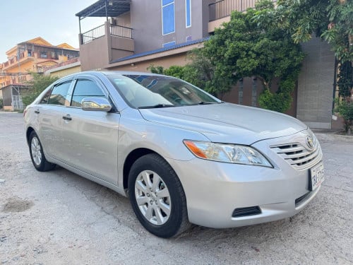 Camry 2008 LE ខ្ចីណាស់បងប្អូន