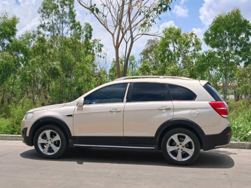 Chevrolet Captiva 2013 ឡាន7កៅអីធំទូលាយងាយស្រួលក្នុងការប្រើប្រាស់។តំលៃ11000$.ចចារបានបងៗ 066999772