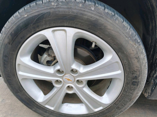 Chevrolet Captiva 2013 ឡាន7កៅអីធំទូលាយងាយស្រួលក្នុងការប្រើប្រាស់។តំលៃ11000$.ចចារបានបងៗ 066999772