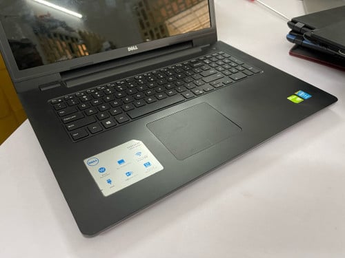 Dell Inspiron 17