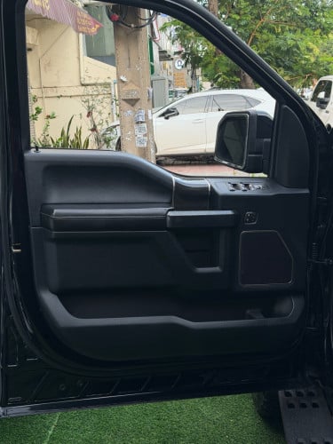 Ford F-150 Raptor 2018 , Full ក្នងកាបូន​ , ស្លាកលេខ​ ម្ចាស់ដេីម​ទី១