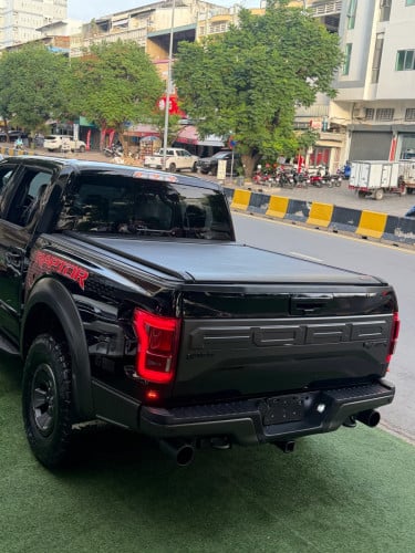 Ford F-150 Raptor 2018 , Full ក្នងកាបូន​ , ស្លាកលេខ​ ម្ចាស់ដេីម​ទី១