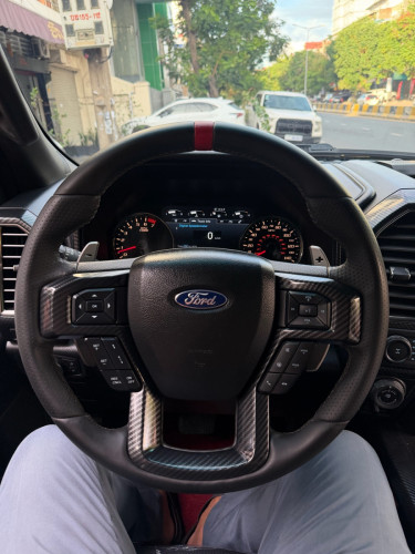 Ford F-150 Raptor 2018 Full Option , ស្លាកលេខ​ ម្ចាស់ដេីម​ទី១