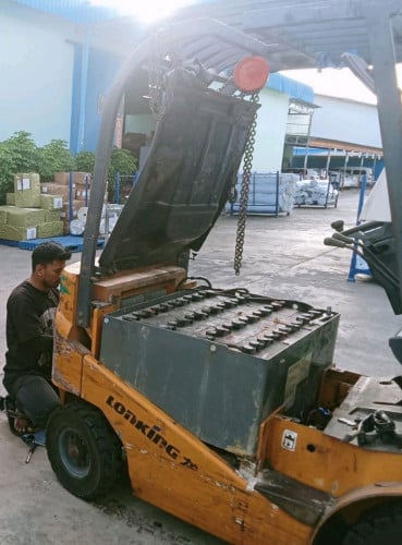 Forkliftអាគុយ1,5តោន