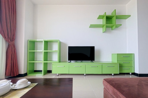 Fully Furnished 3 Bedroom - Service Apartment