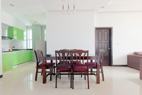 Fully Furnished 3 Bedroom - Service Apartment
