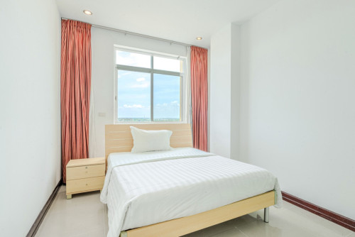 Fully Furnished 3 Bedroom - Service Apartment